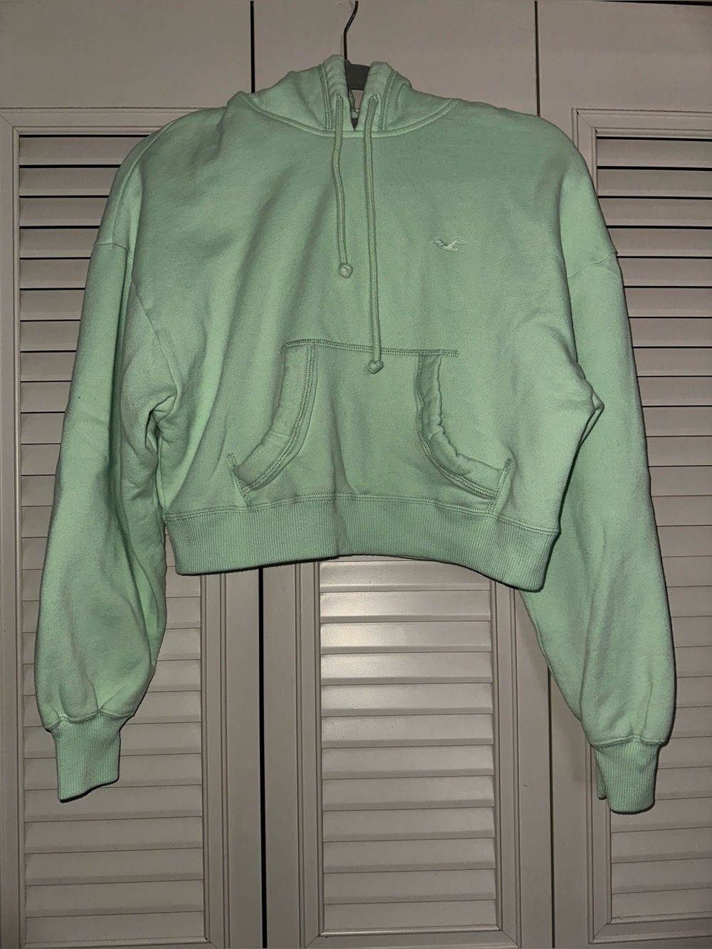Hollister Size XS Mint Green Cropped Hoodie Hooded Sweatshirt